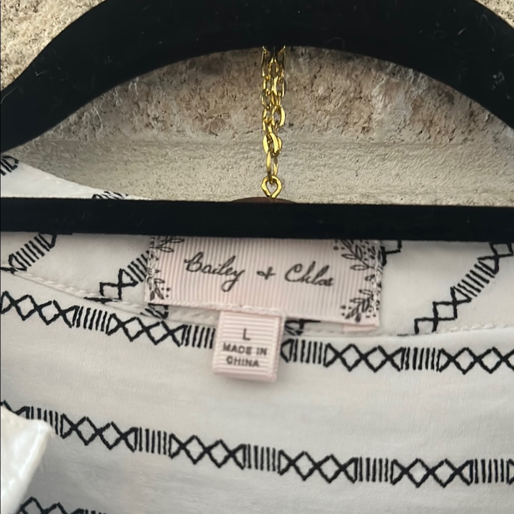 Lightweight Pullover Blouse - image 2